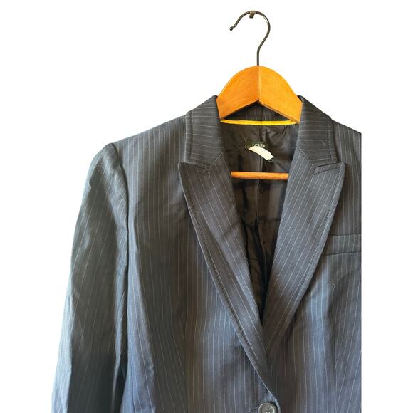 J.Crew | Y2K Navy Blue Pinstripe Wool One-Button Blazer | Size 6 - Picture 2 of 5